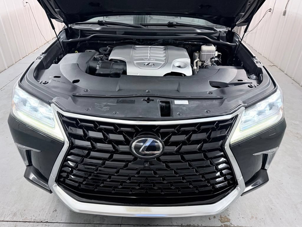 Used 2016 Lexus LX 570 4WD image 51