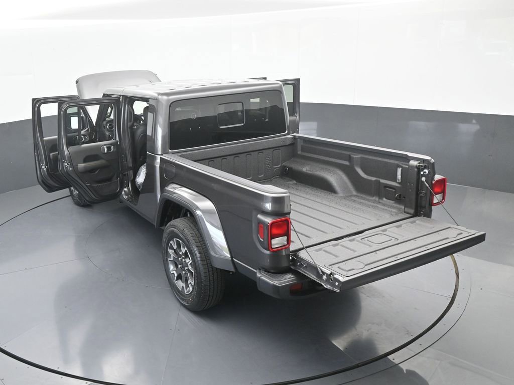 New 2026 Jeep Gladiator Sahara image 61
