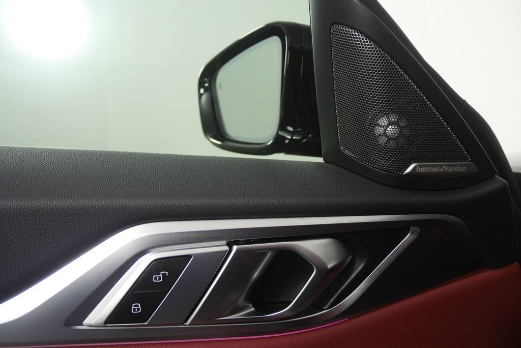 Certified 2025 BMW i4 eDrive40 w/ Premium Package image 10