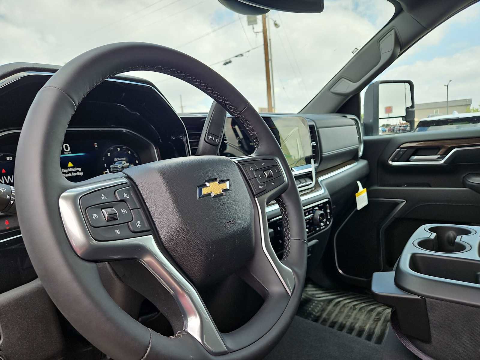 New 2026 Chevrolet Silverado 2500 LT w/ Z71 Chrome Sport Edition AWD/4WD image 10