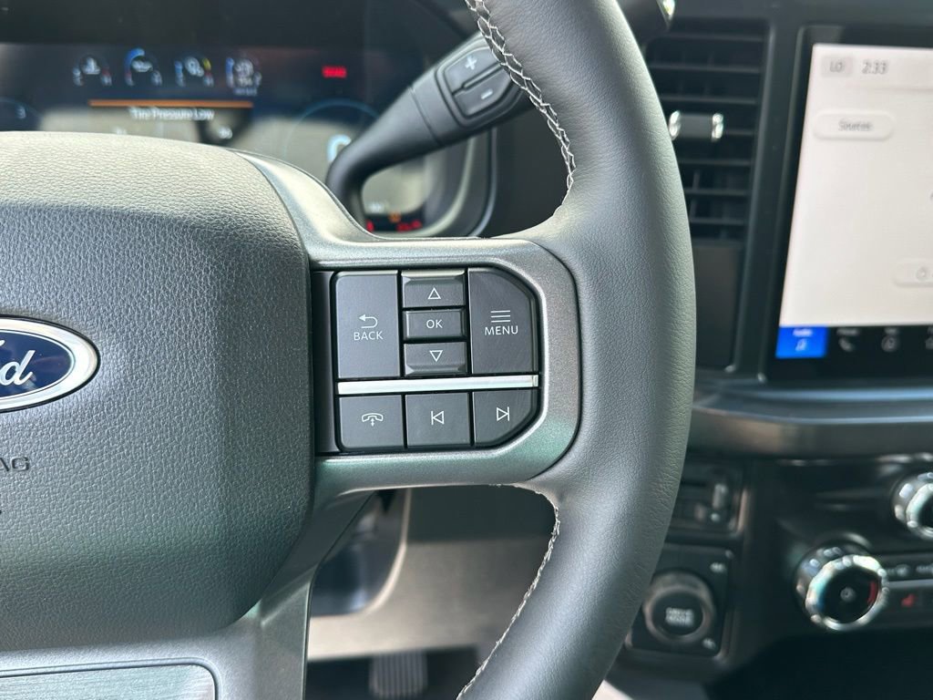 New 2026 Ford F550 4x4 Crew Cab Super Duty image 9