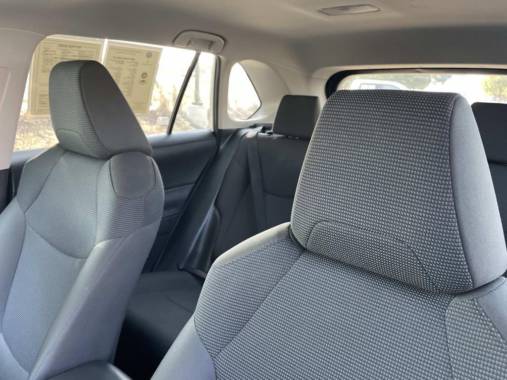 Used 2024 Toyota RAV4 LE image 18