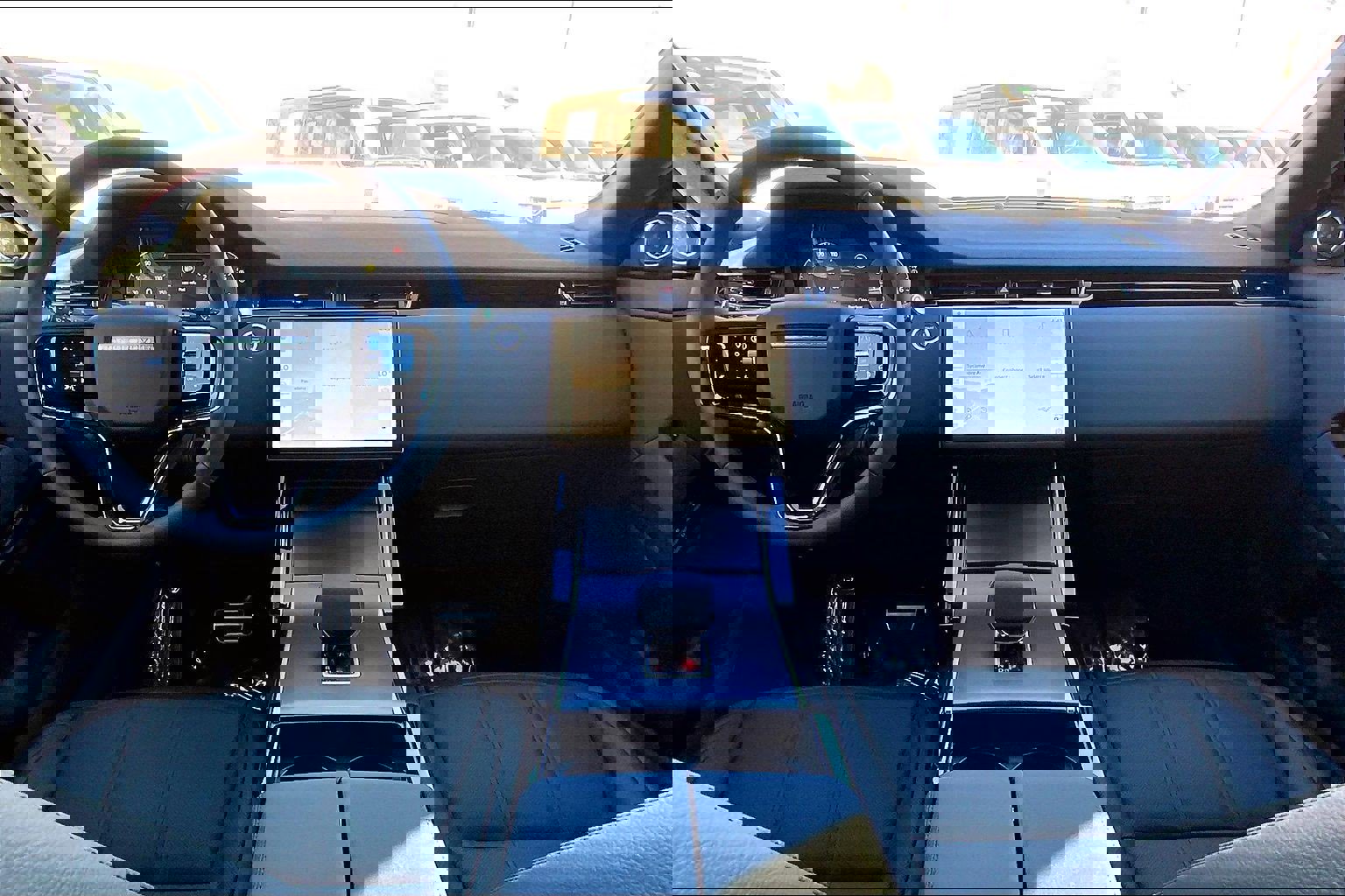 New 2026 Land Rover Range Rover Evoque Dynamic SE image 7