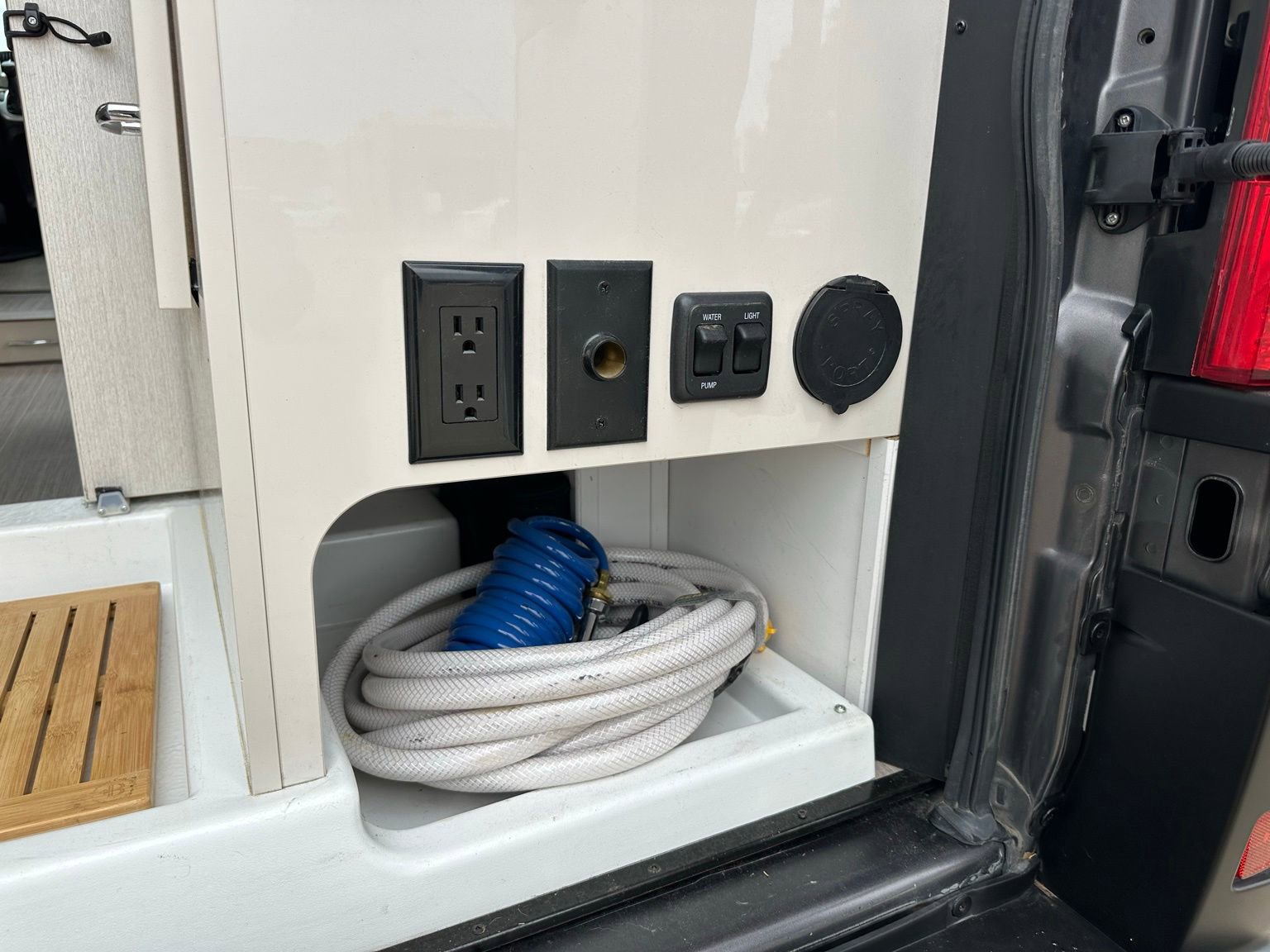 Used 2021 RAM ProMaster 1500 w/ Convenience Group FWD image 36