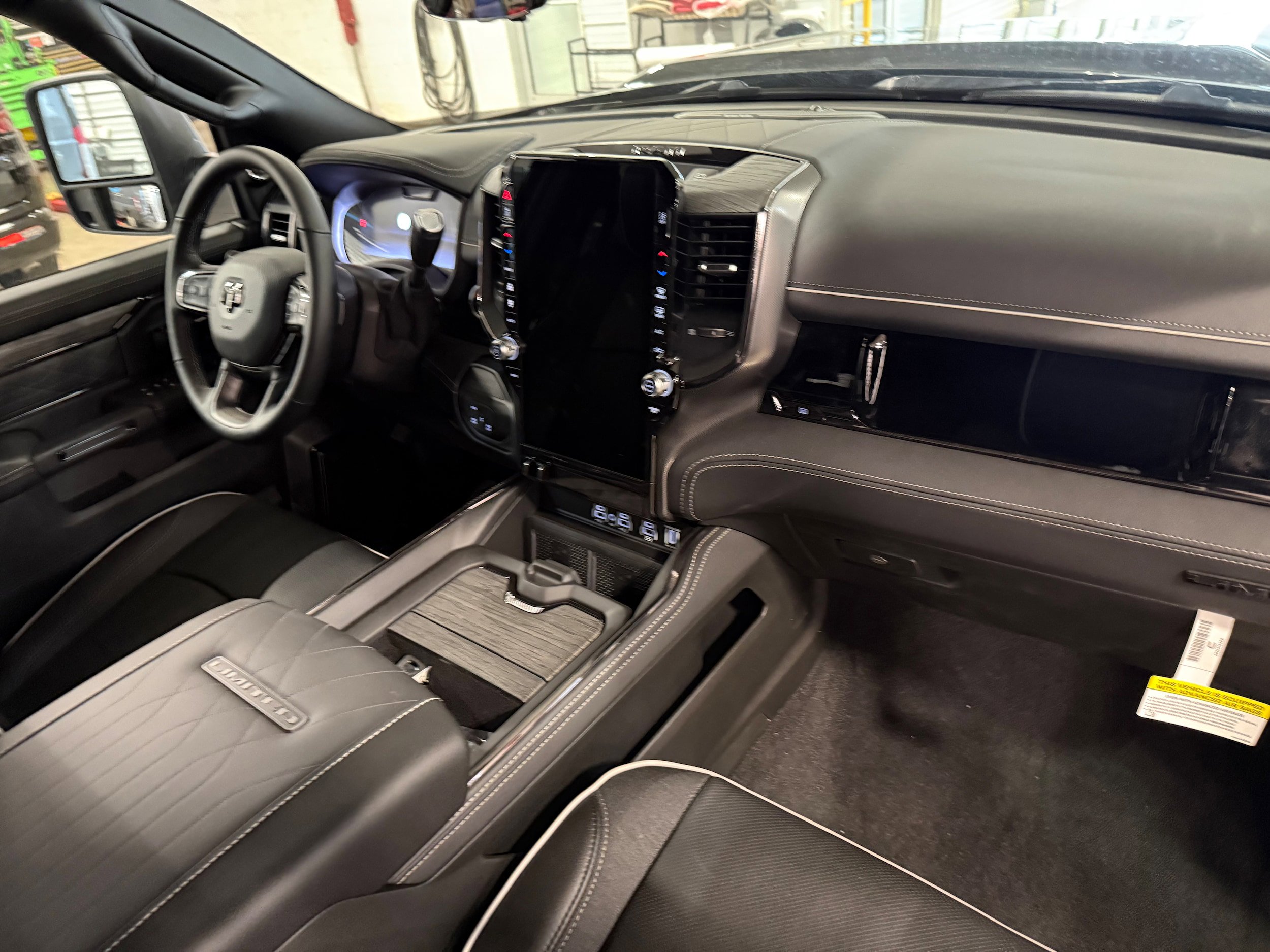 New 2026 RAM 2500 Limited AWD/4WD image 11