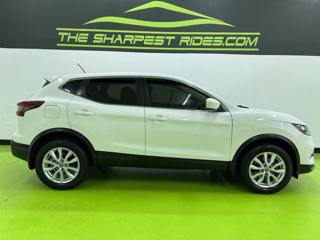 Used 2020 Nissan Rogue Sport S w/ Appearance Package FWD image 11