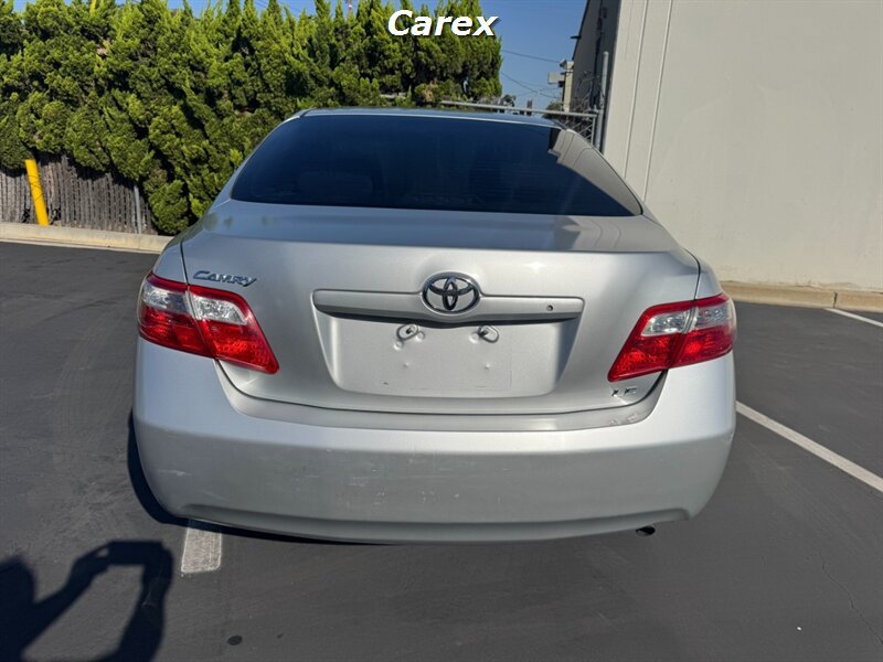 Used 2009 Toyota Camry LE FWD image 9