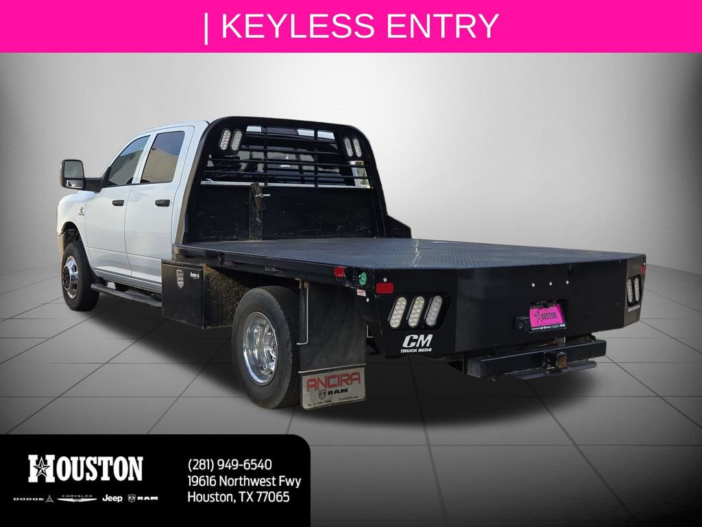 Used 2024 RAM 3500 Tradesman w/ Chrome Appearance Group AWD/4WD image 5