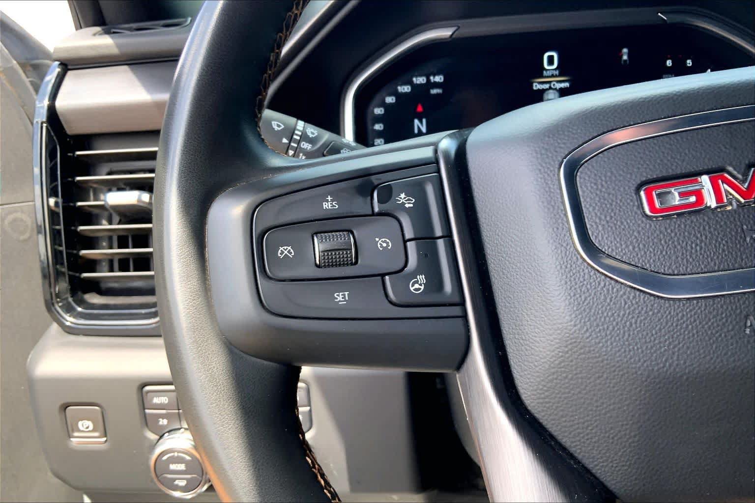 Used 2024 GMC Sierra 2500 AT4 w/ AT4 Premium Plus Package AWD/4WD image 24