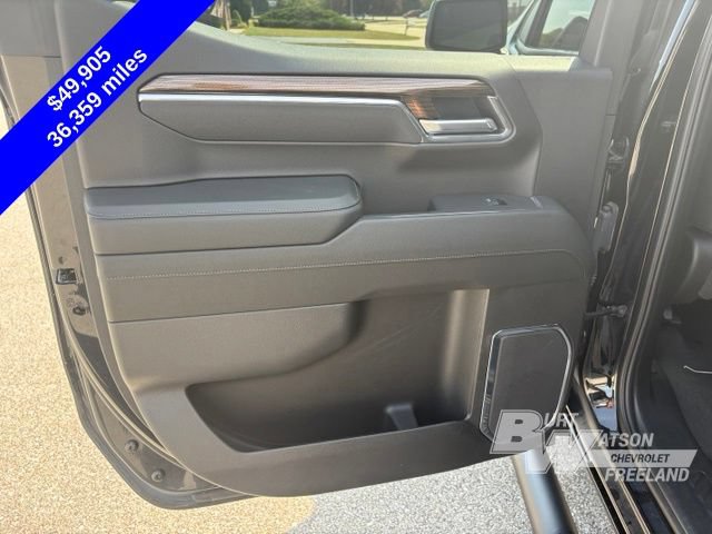 Used 2025 Chevrolet Silverado 1500 LT Trail Boss w/ Convenience Package II AWD/4WD image 31