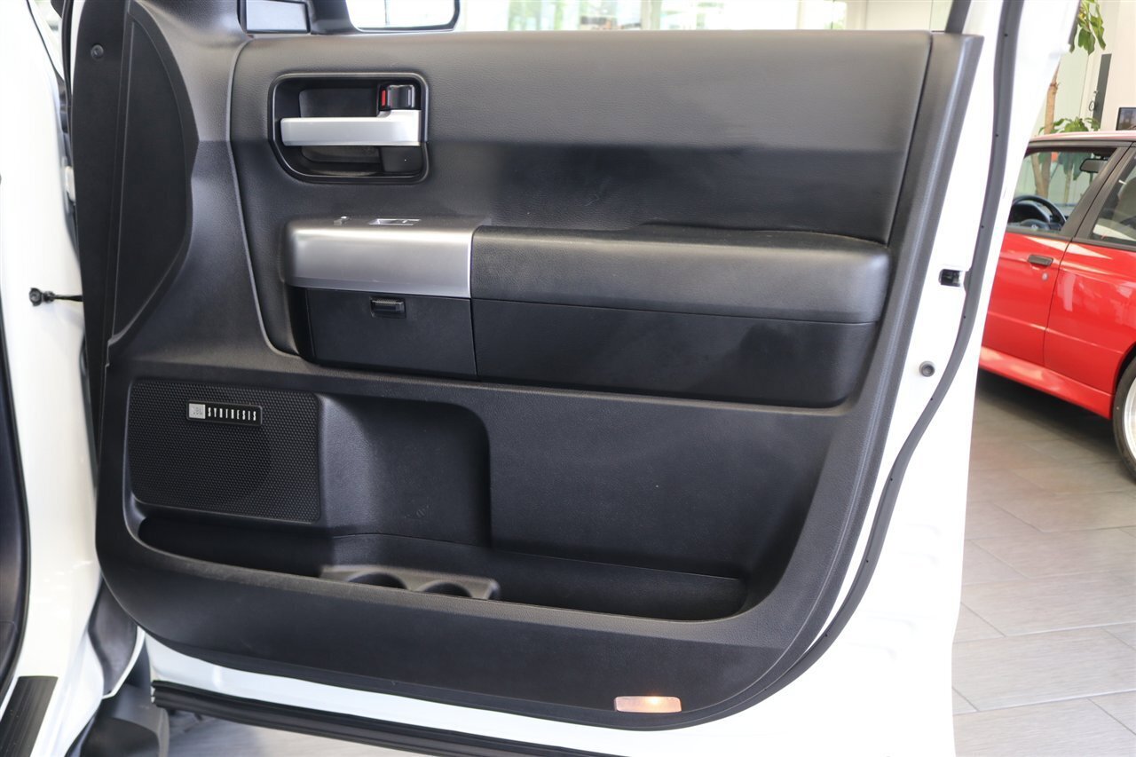 Used 2021 Toyota Sequoia Nightshade w/ Safety & Convenience Package AWD/4WD image 59