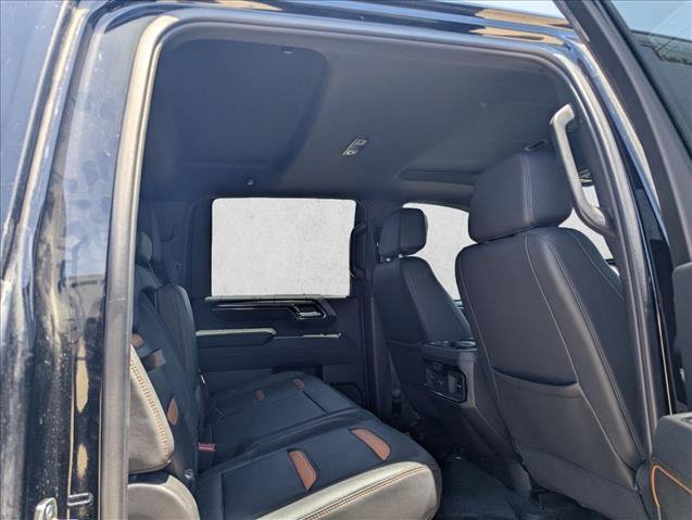 Used 2024 GMC Sierra 2500 AT4 w/ AT4 Premium Plus Package AWD/4WD image 14