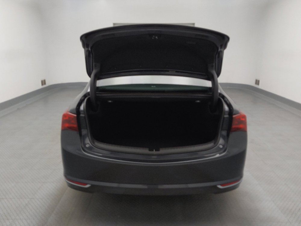 Used 2015 Acura TLX w/ Technology Package FWD image 29