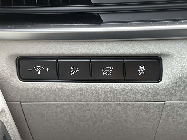 Used 2025 Kia Telluride EX w/ EX Captain's Chair Package image 20