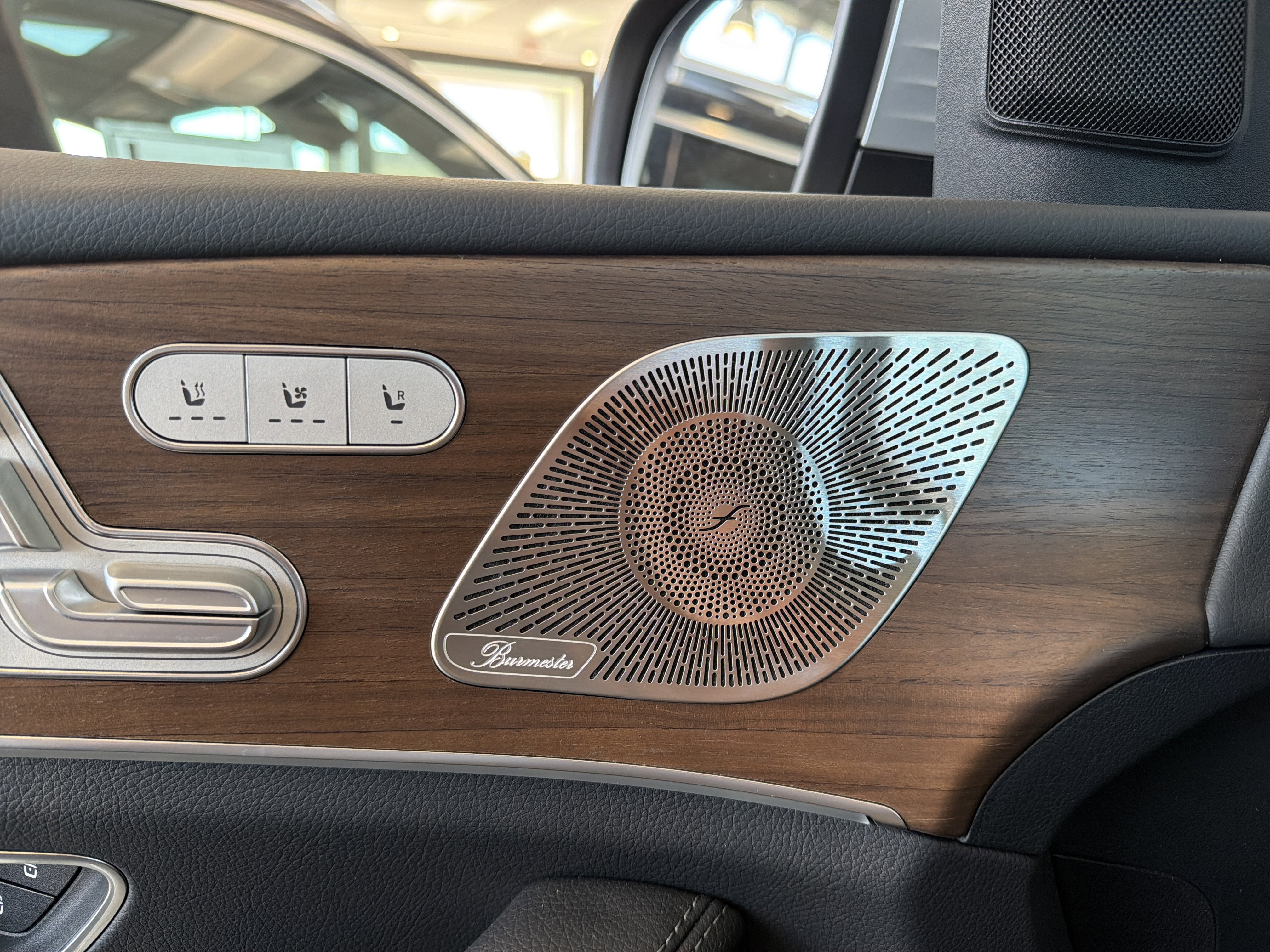 New 2026 Mercedes-Benz GLE 450 4MATIC Coupe image 14