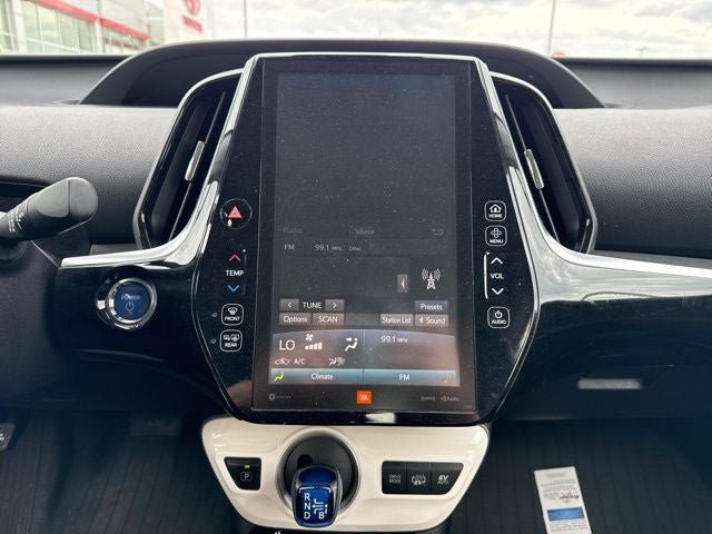 Used 2018 Toyota Prius Prime Advanced w/ Protection Package FWD image 9