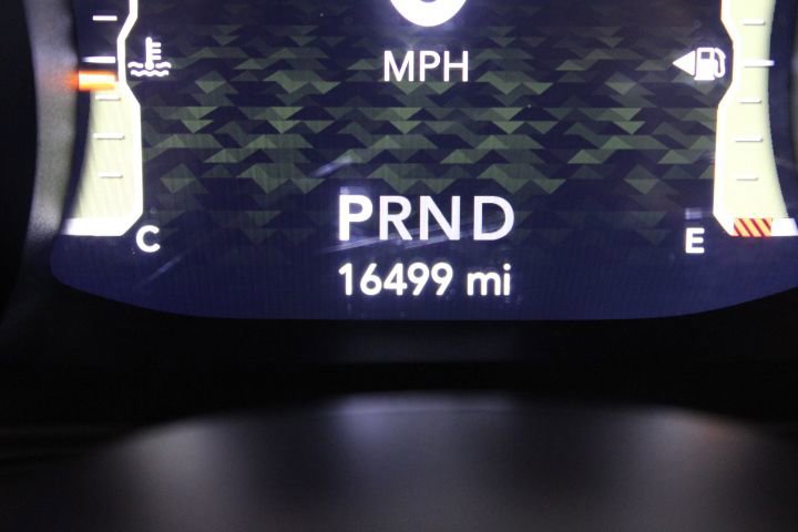 Used 2025 Jeep Wrangler Rubicon image 5