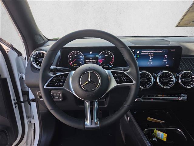 New 2026 Mercedes-Benz GLB 250 image 8