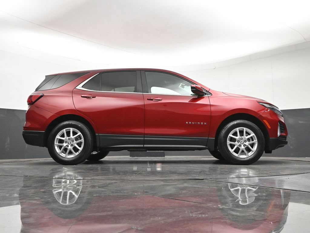 Used 2024 Chevrolet Equinox LT AWD/4WD image 29