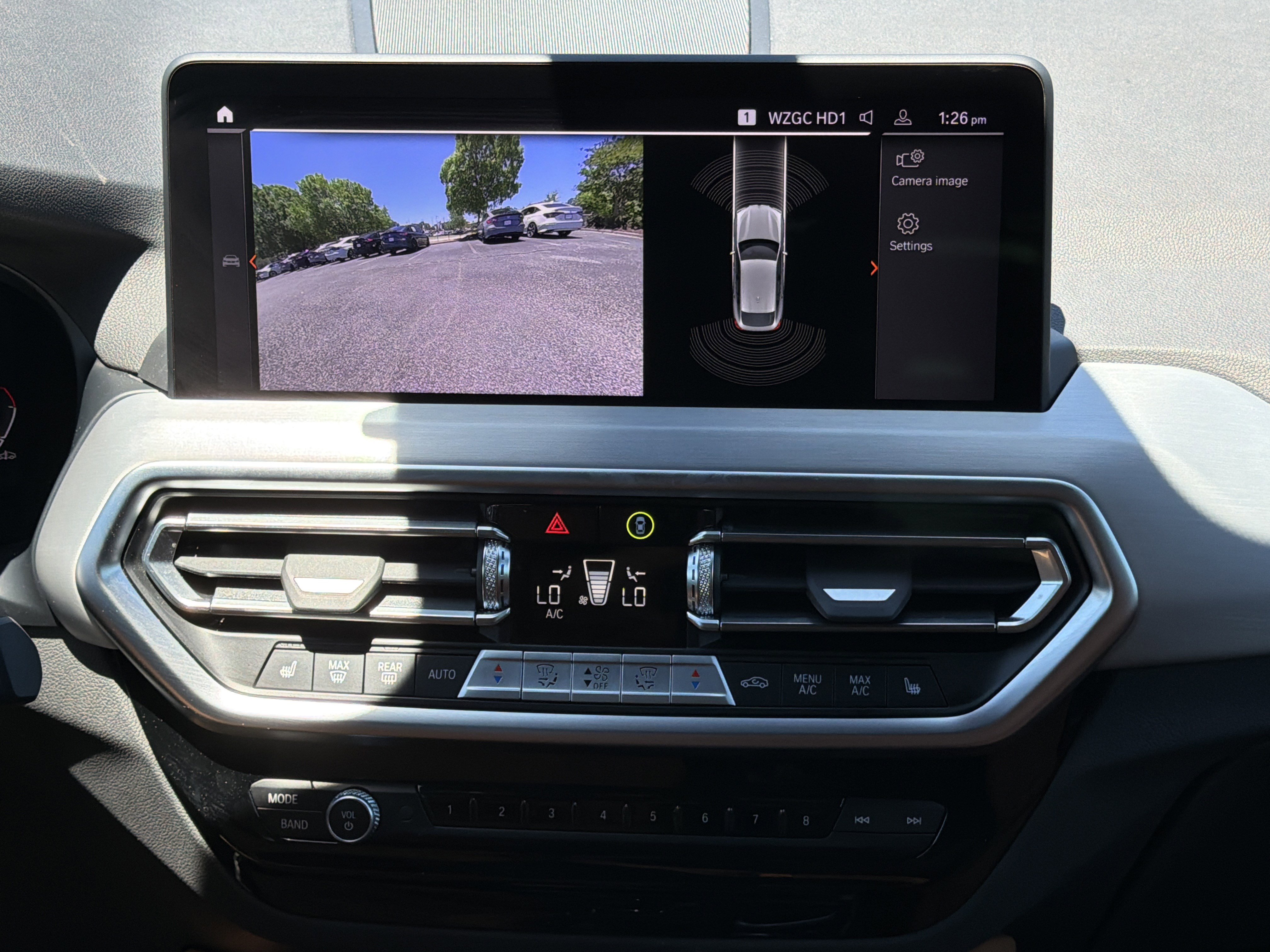 Used 2025 BMW X4 xDrive30i AWD/4WD image 4