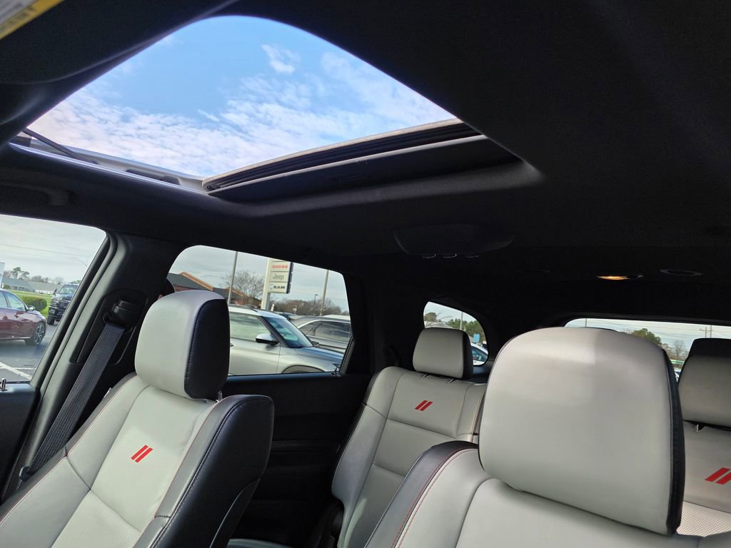 Used 2024 Dodge Durango GT image 24