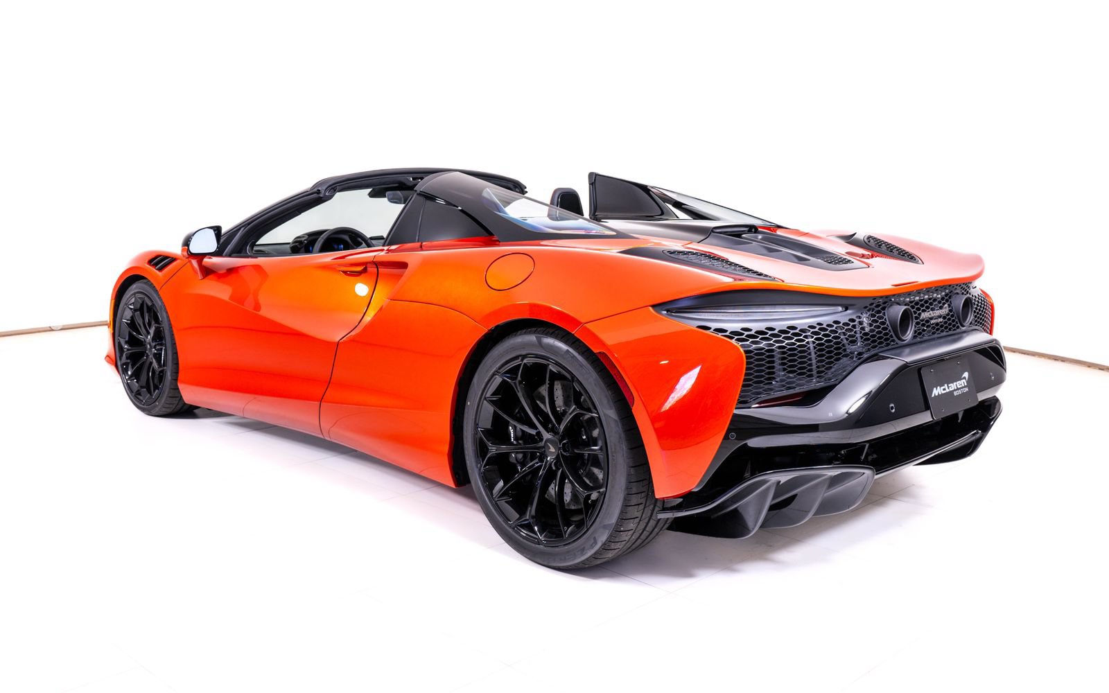 New 2026 McLaren Artura Spider RWD image 5