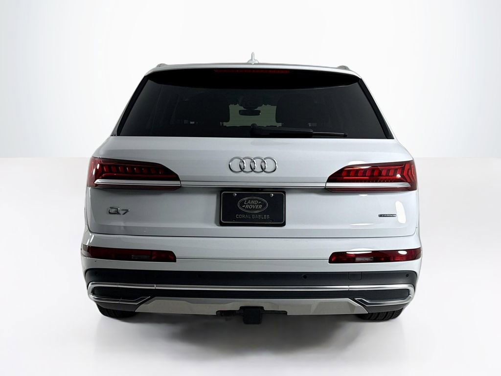 Used 2023 Audi Q7 3.0T Prestige w/ Prestige Package AWD/4WD image 4