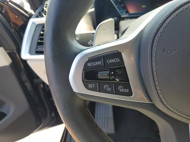 Used 2025 BMW X7 xDrive40i w/ M Sport Package AWD/4WD image 26