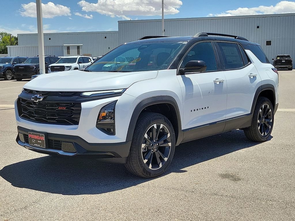 New 2026 Chevrolet Equinox RS w/ Safety and Technology Package FWD image 5