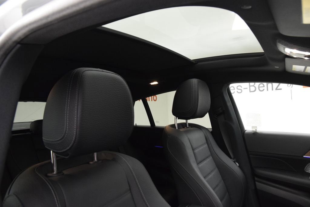 Used 2025 Mercedes-Benz GLE 450 4MATIC Coupe image 18