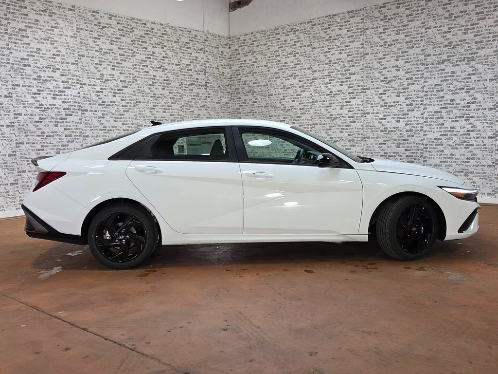New 2026 Hyundai Elantra SEL Sport image 9