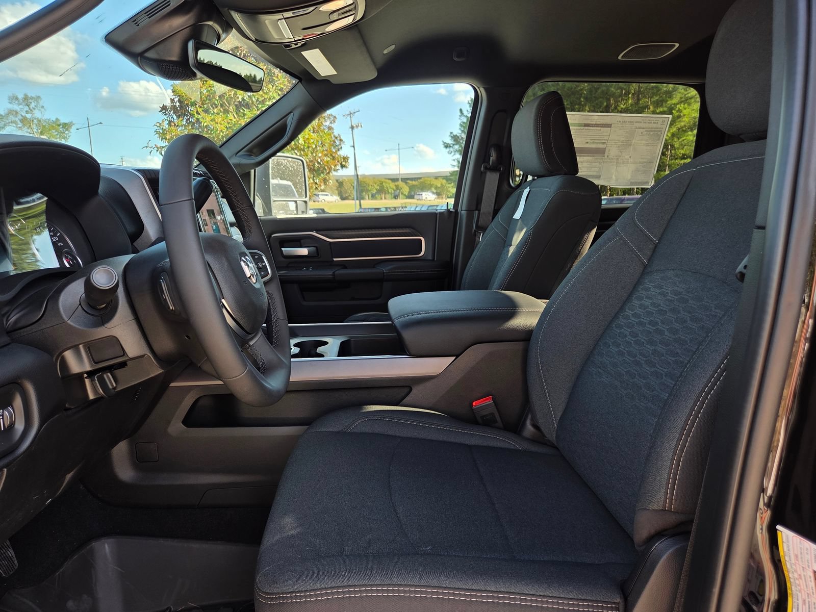 New 2026 RAM 2500 Big Horn AWD/4WD image 12
