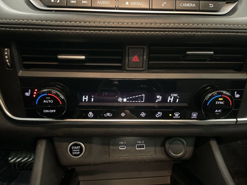 Used 2021 Nissan Rogue S image 11