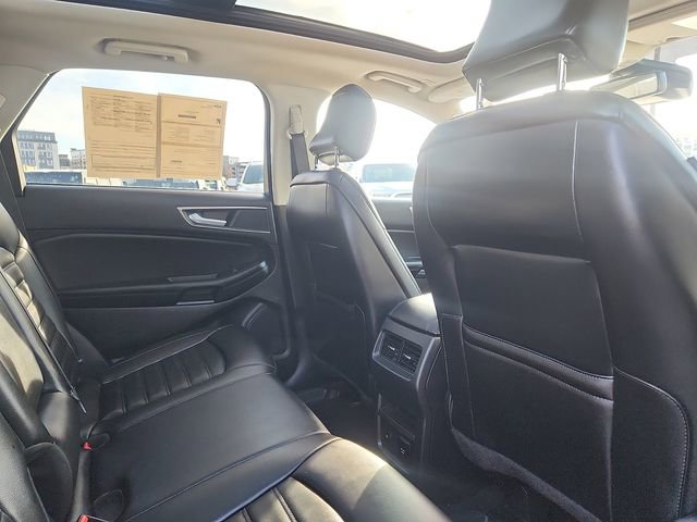 Certified 2022 Ford Edge SEL w/ Convenience Package AWD/4WD image 27