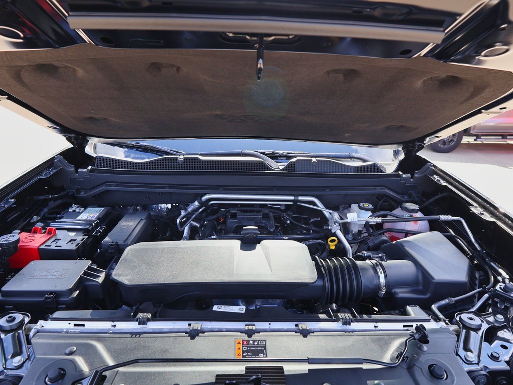 New 2026 GMC Canyon Denali w/ LPO, Denali Black Edition image 35