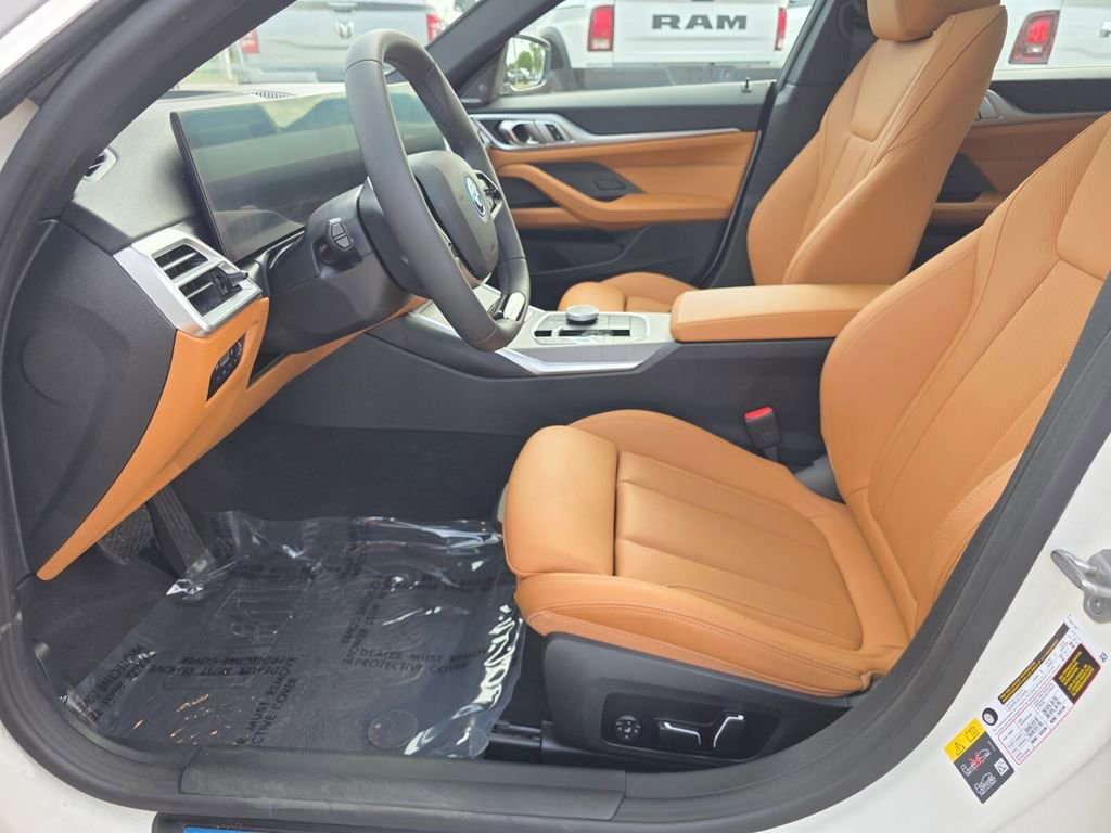 Used 2025 BMW i4 eDrive40 w/ Premium Package image 22