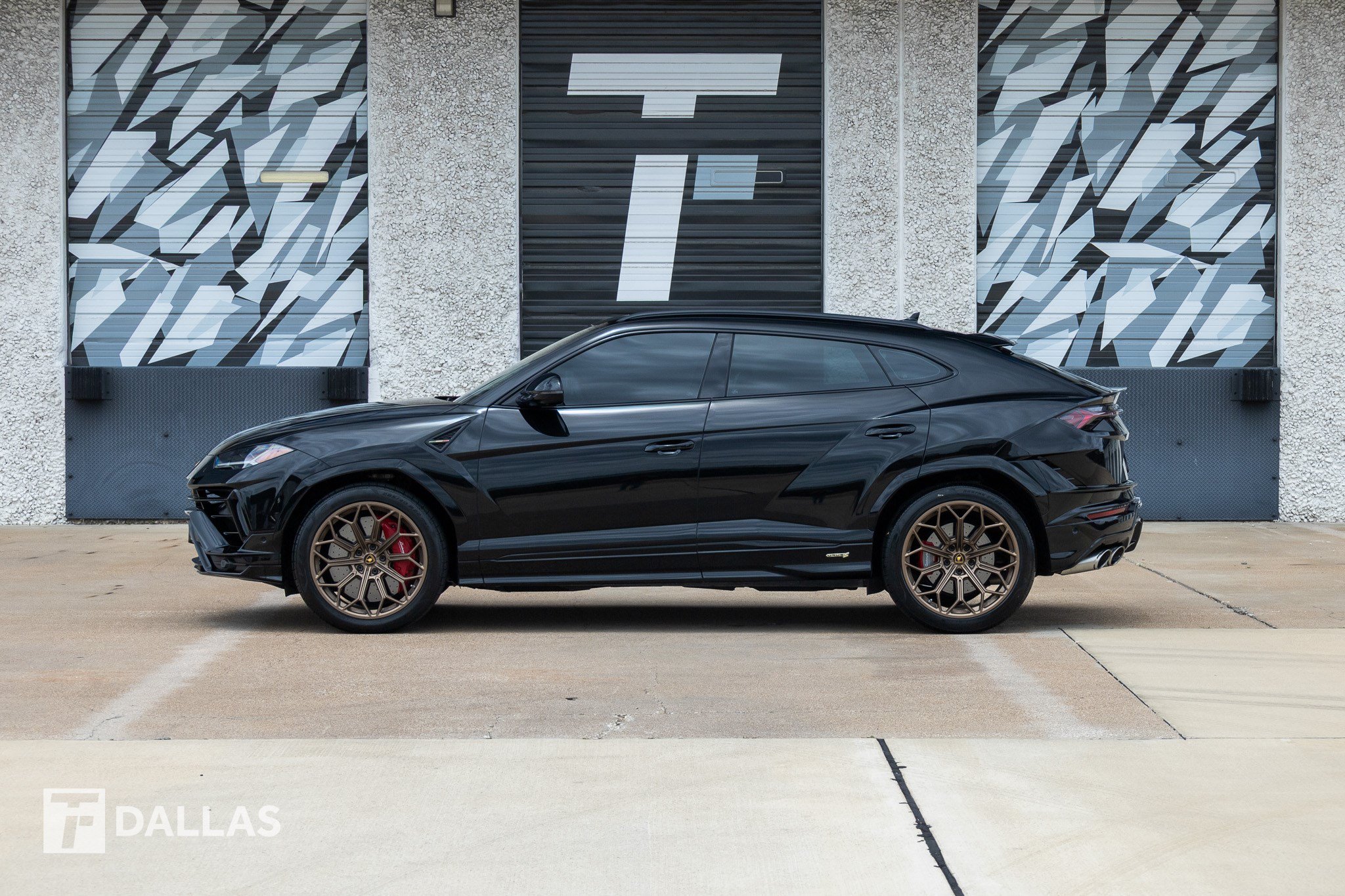 Used 2024 Lamborghini Urus S AWD/4WD image 7