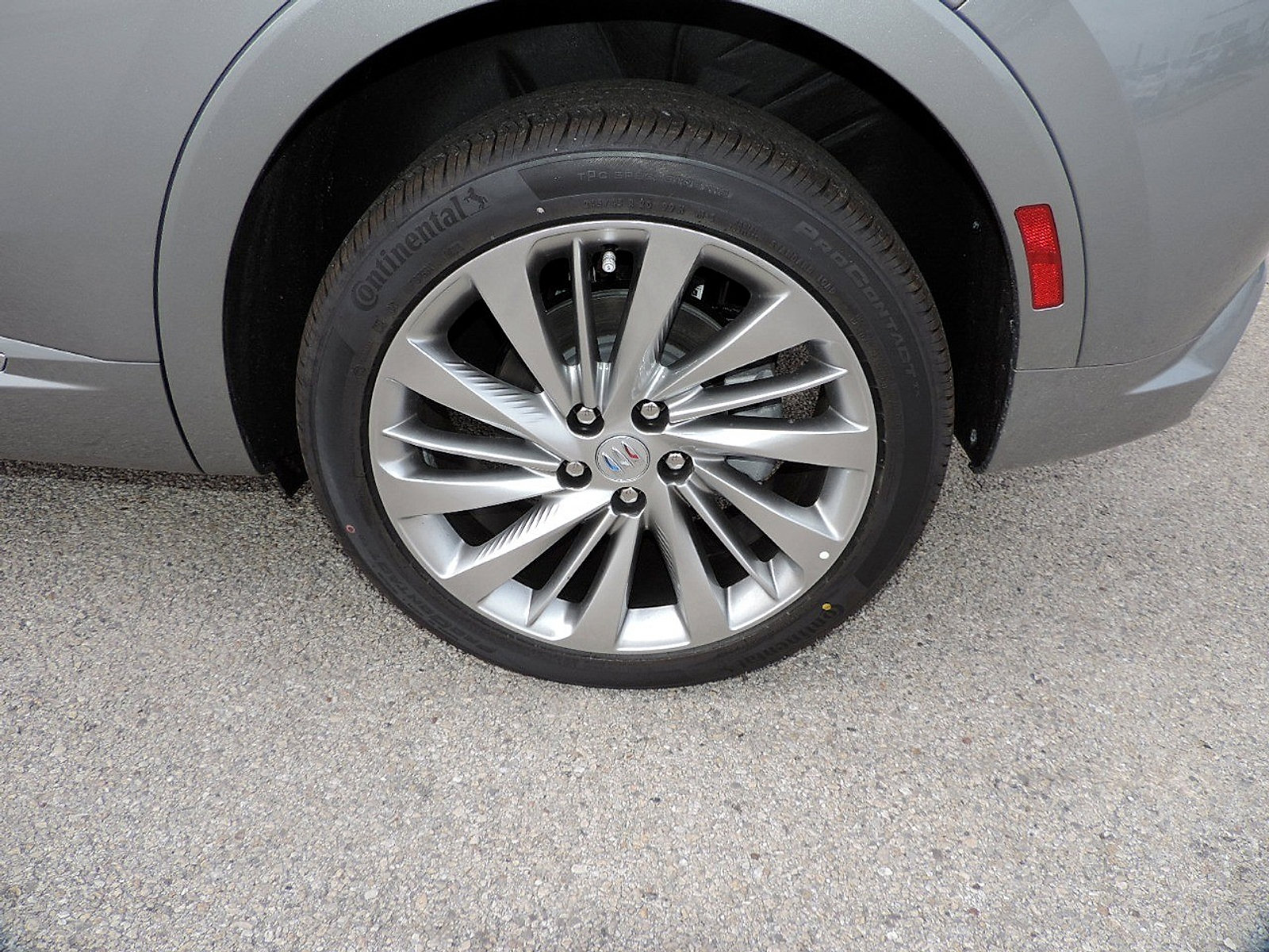 New 2026 Buick Envision Avenir AWD/4WD image 9