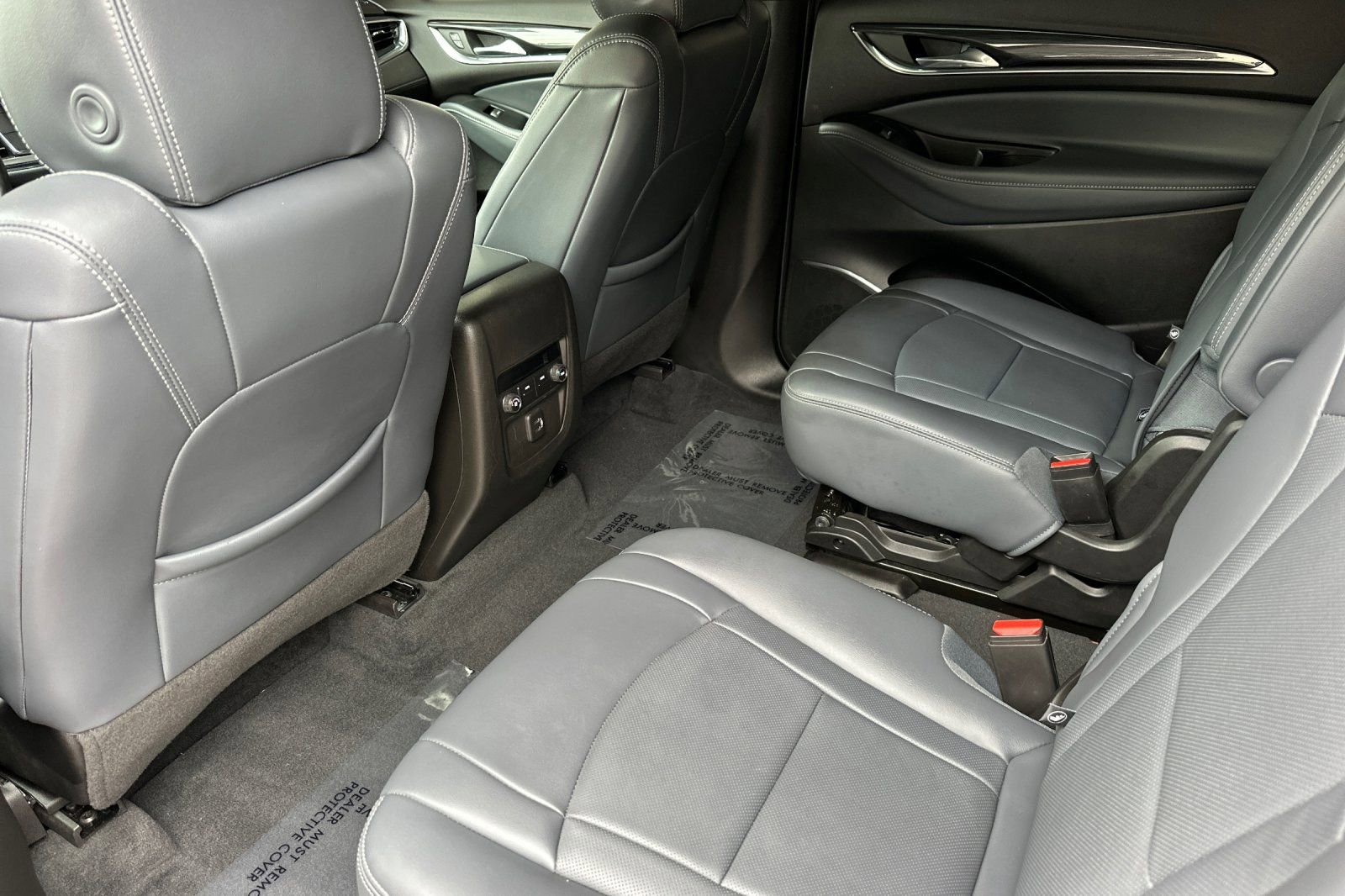 Certified 2023 Buick Enclave Essence w/ Sport Touring Edition image 14