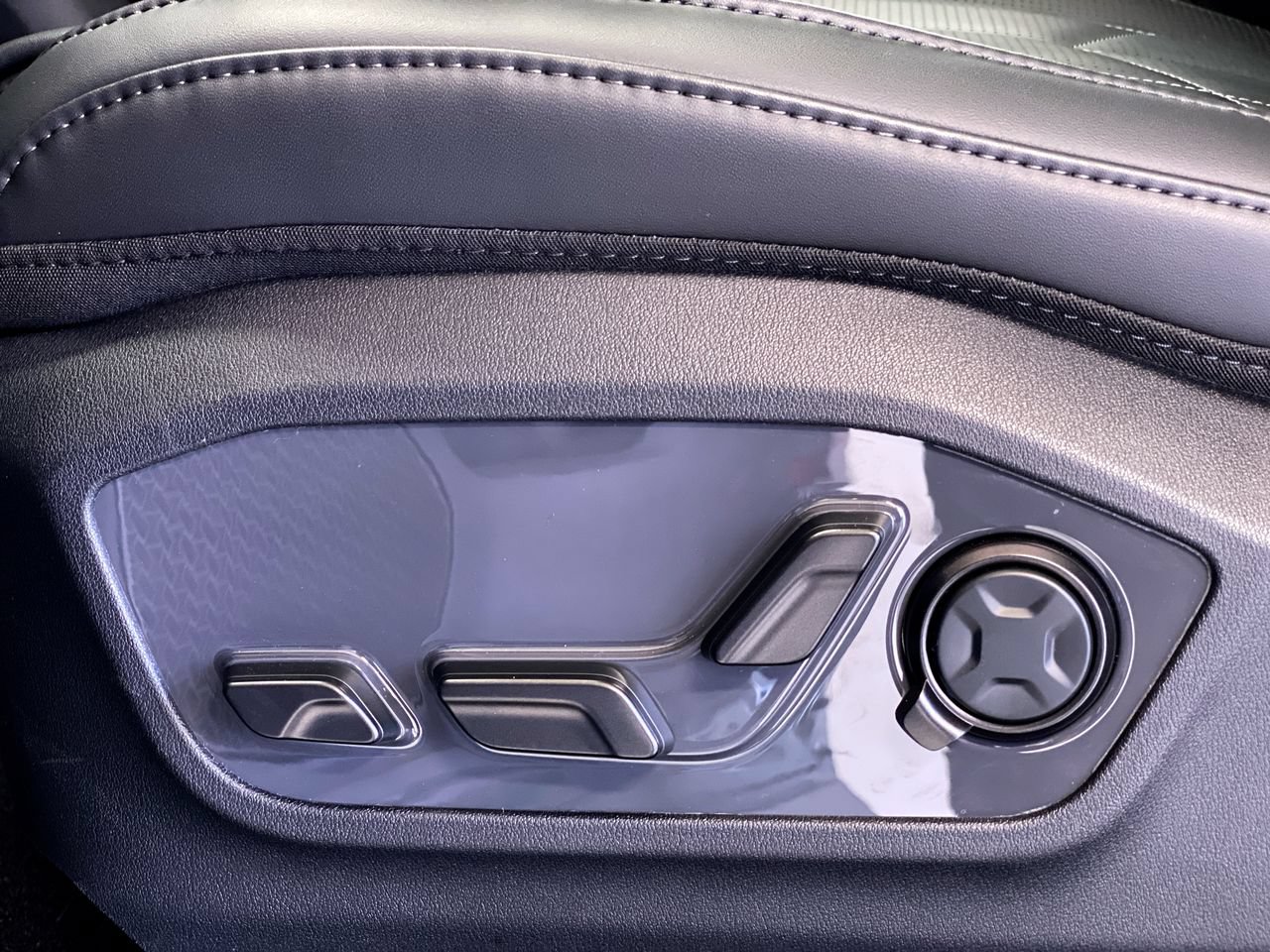 New 2027 Kia Telluride SX Prestige X-Pro AWD/4WD image 17