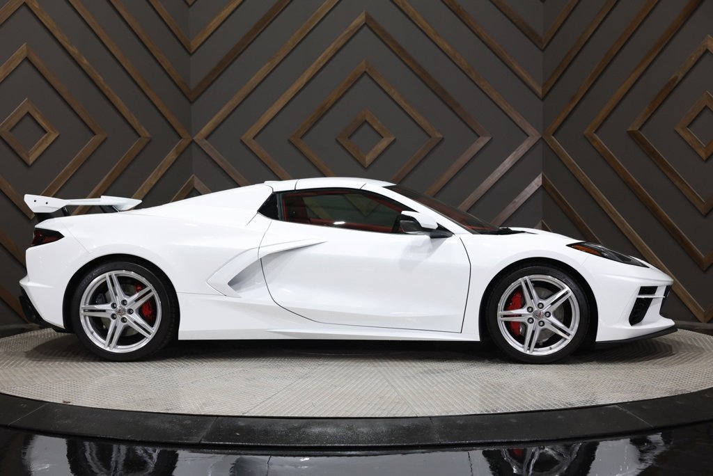 Used 2024 Chevrolet Corvette Stingray Premium Conv w/ Z51 Performance Package image 10