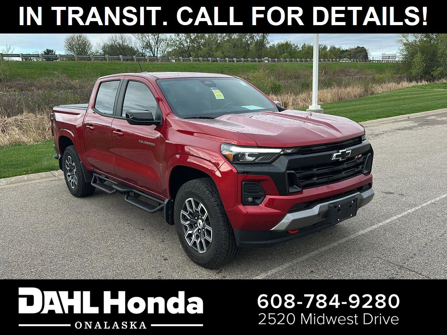 Used 2024 Chevrolet Colorado Z71 w/ Z71 Convenience Package 2 AWD/4WD image 1