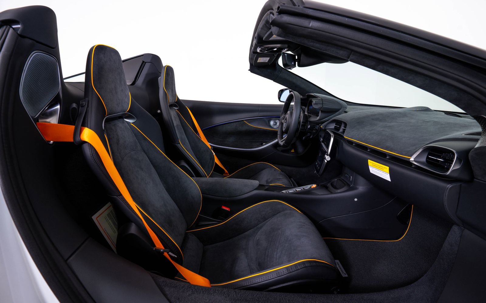 New 2026 McLaren Artura Spider image 22