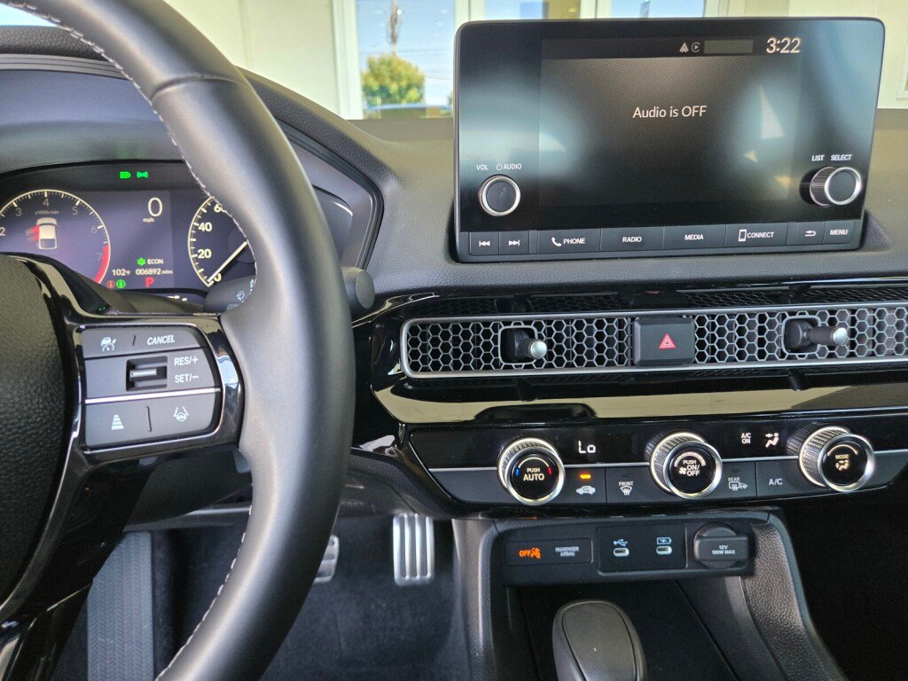 Certified 2025 Honda Civic Sport image 14