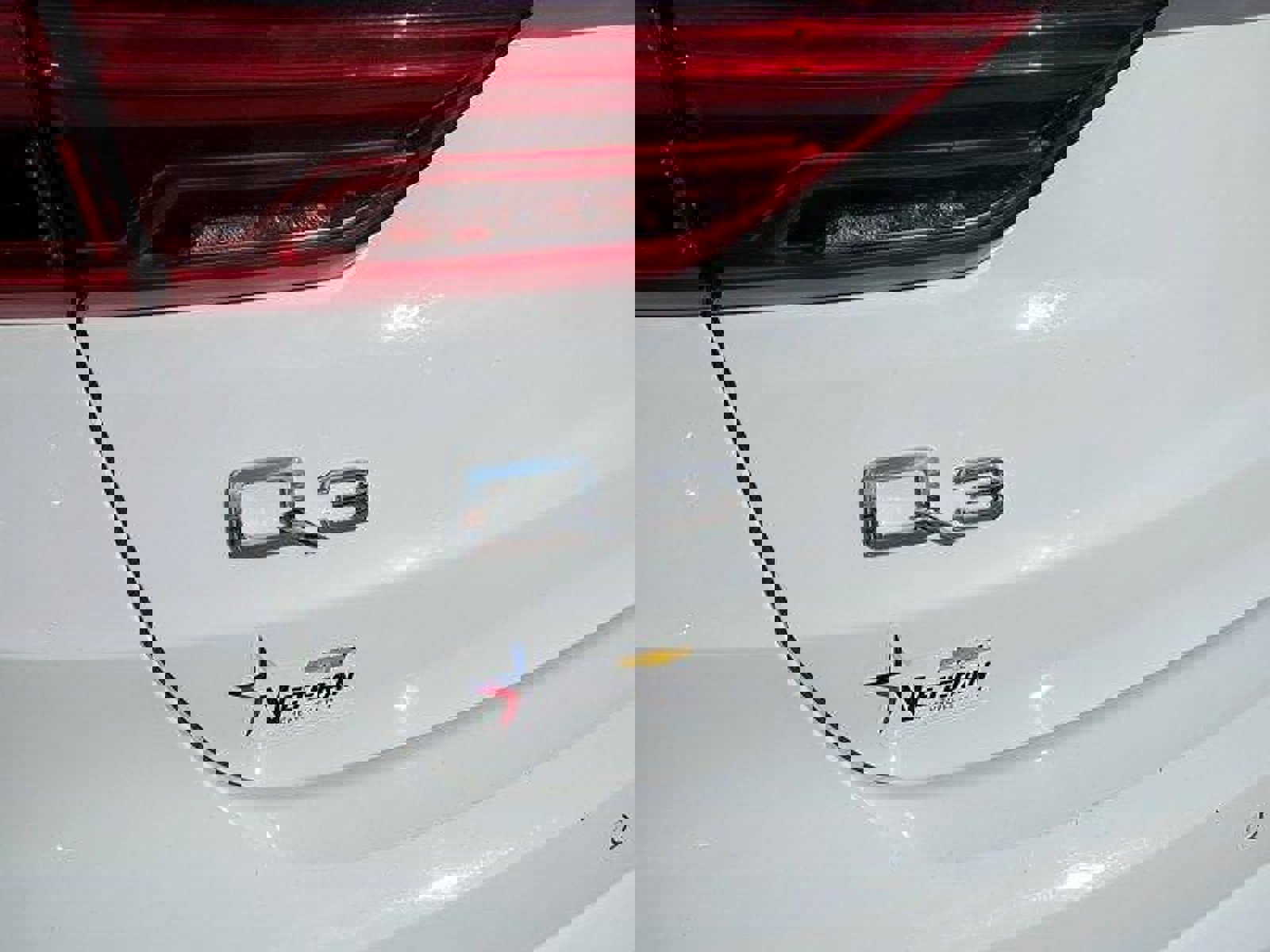 Used 2024 Audi Q3 2.0T Premium AWD/4WD image 31