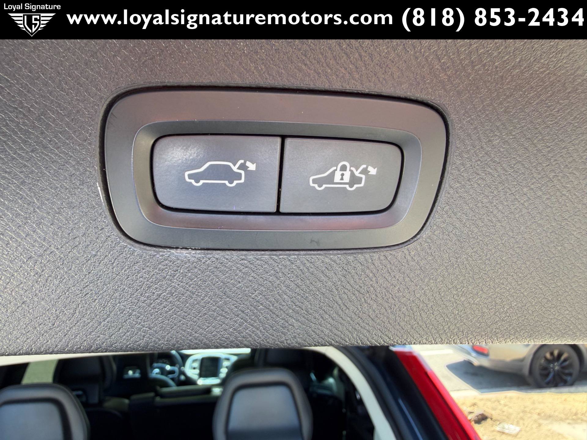 Used 2018 Volvo XC90 T5 Momentum AWD/4WD image 12