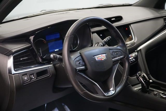 Certified 2024 Cadillac XT6 Luxury AWD/4WD image 10