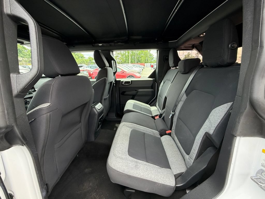 Used 2023 Ford Bronco 4-Door AWD/4WD image 25
