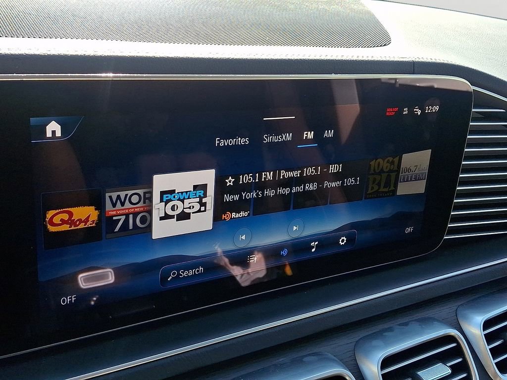 Used 2024 Mercedes-Benz GLS 450 4MATIC image 19