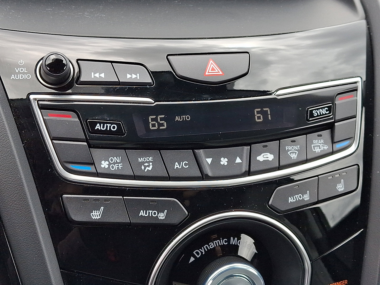 Certified 2023 Acura RDX AWD w/ Technology Package image 17